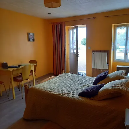 Maison d'hôtes Les Bacchusiennes 3*